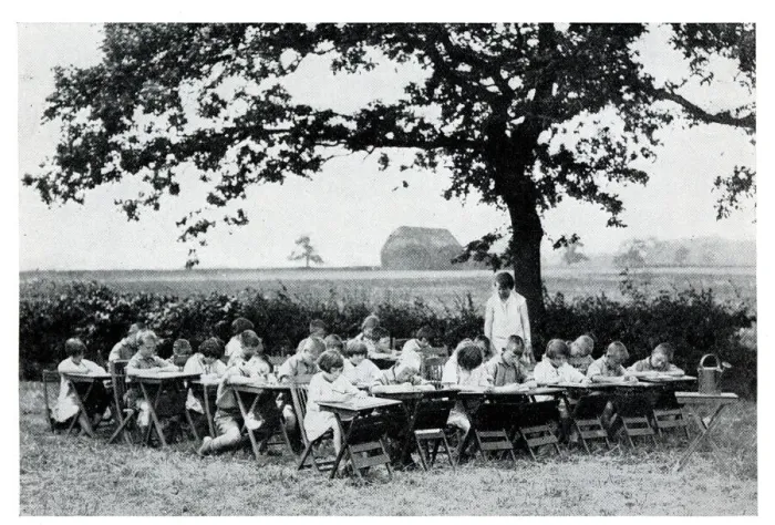 Framed Print : Drawing lesson, Fyfield Residential Open Air School, Essex