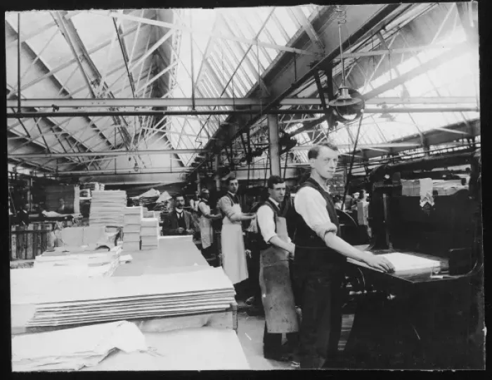Framed Print : DRAYTONs PAPER 1915 Framed Print : DRAYTONs PAPER 1915