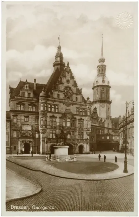 Framed Print : DRESDEN / GEORGENTOR Framed Print : DRESDEN / GEORGENTOR