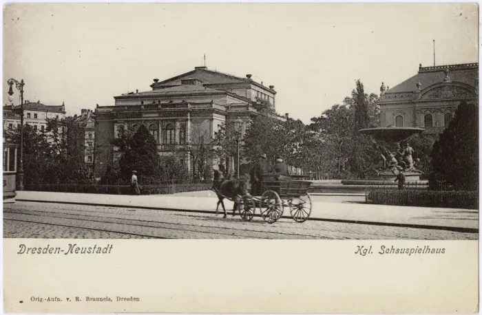 Framed Print : DRESDEN THEATRE Framed Print : DRESDEN THEATRE