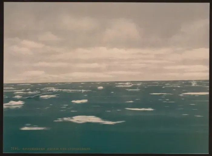 Framed Print : Drifting ice, Spitzbergen, Norway Framed Print : Drifting ice, Spitzbergen, Norway