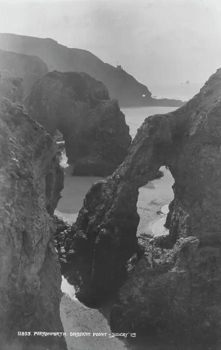 Framed Print : Droskyn Point, Perranporth Framed Print : Droskyn Point, Perranporth