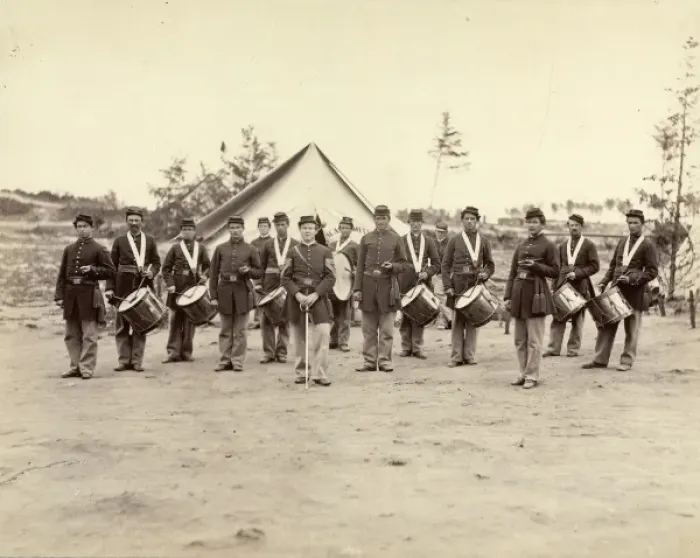 Framed Print : Drum Corps, 30th Pennsylvania Inf y Framed Print : Drum Corps, 30th Pennsylvania Inf y