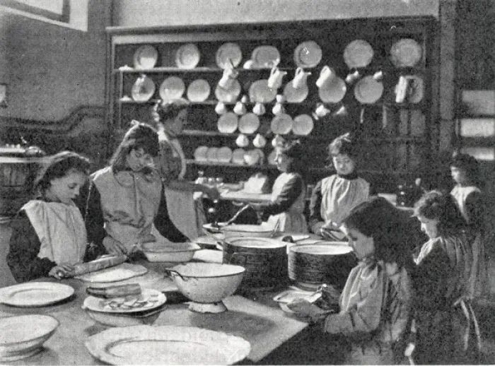 Framed Print : Drury Lane Day Industrial School, London - Preparing Dinner Framed Print : Drury Lane Day Industrial School, London - Preparing Dinner