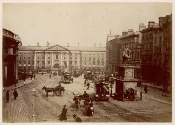 Framed Print : Dublin Street Scene 2 Framed Print : Dublin Street Scene 2