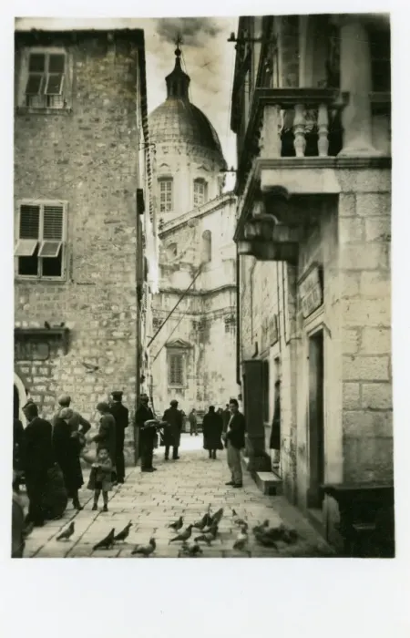 Framed Print : Dubrovnik (Ragusa) - Croatia - Street Scene