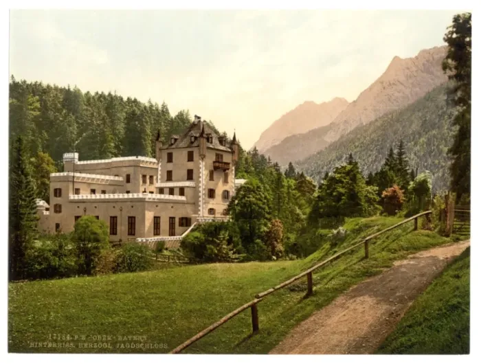 Framed Print : Ducal Castel, Hinteriss, Upper Bavaria, Germany Framed Print : Ducal Castel, Hinteriss, Upper Bavaria, Germany