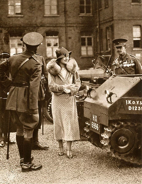Duchess of York inspects Kings Own Yorkshire Light Infantry