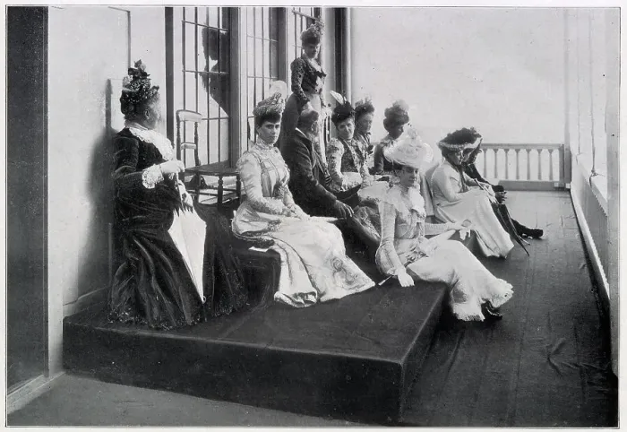 Framed Print : The Duchess of York (later Mary of Teck) and party on the royal balcony. Date: 1899 Framed Print : The Duchess of York (later Mary of Teck) and party on the royal balcony. Date: 1899