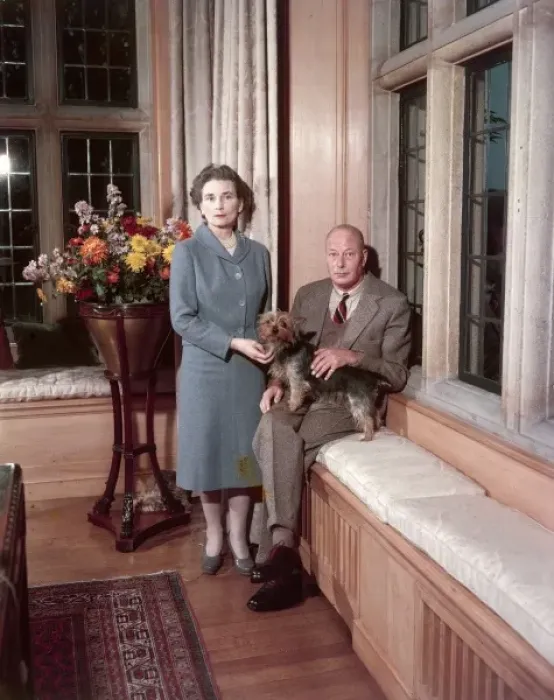 Framed Print : Duke and Duchess of Gloucester at home, 1960 Framed Print : Duke and Duchess of Gloucester at home, 1960