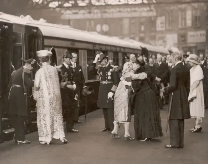 Framed Print : Duke and Duchess of York returning home Framed Print : Duke and Duchess of York returning home