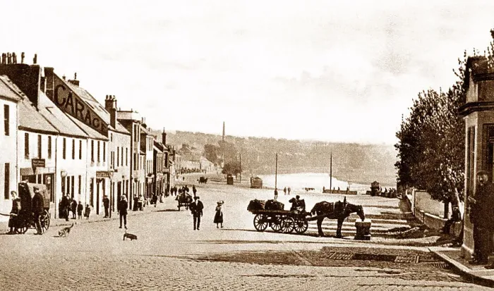 Framed Print : Dumfries Whitesands early 1900s Framed Print : Dumfries Whitesands early 1900s