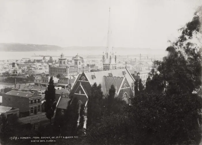 Framed Print : Dunedin New Zealand, from corner of Pitt, Queen St Framed Print : Dunedin New Zealand, from corner of Pitt, Queen St