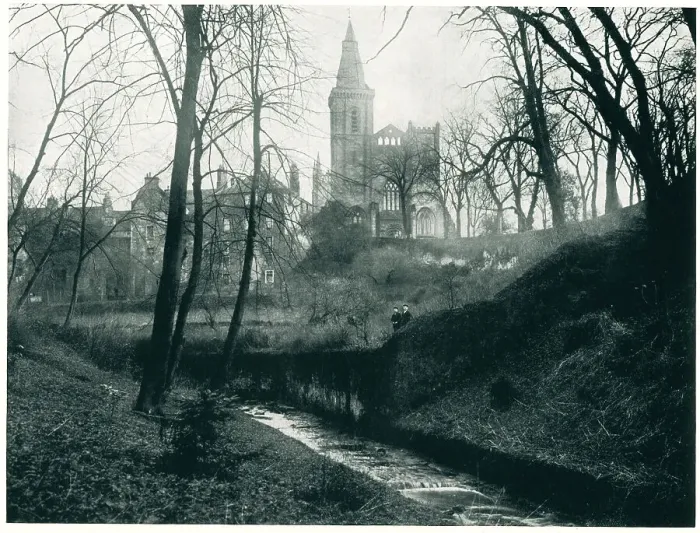 Framed Print : Dunfermline Abbey Framed Print : Dunfermline Abbey