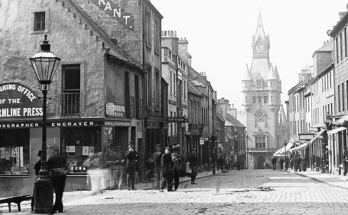 Framed Print : Dunfermline High Street Victorian period Framed Print : Dunfermline High Street Victorian period