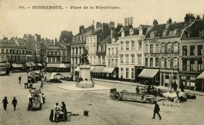 Framed Print : Dunkirk, France - Place de la Republique Framed Print : Dunkirk, France - Place de la Republique