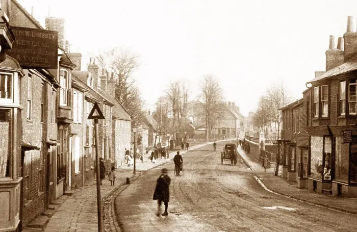 Framed Print : Dunstable Church Street early 1900s Framed Print : Dunstable Church Street early 1900s