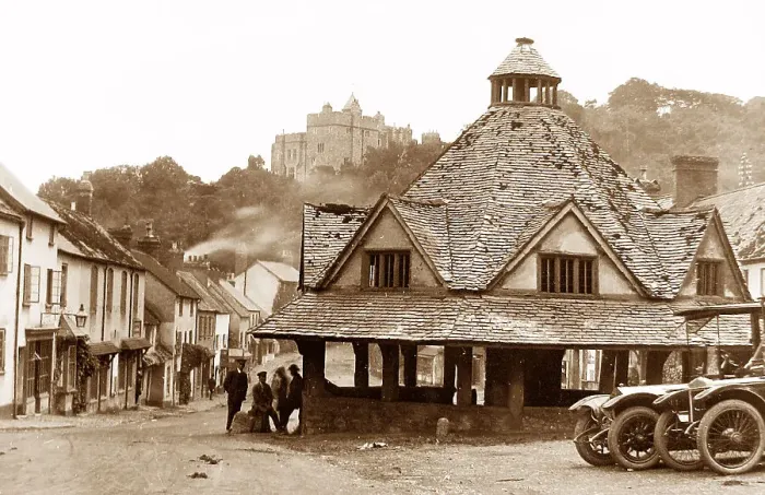 Framed Print : Dunster Devon early 1900s Framed Print : Dunster Devon early 1900s