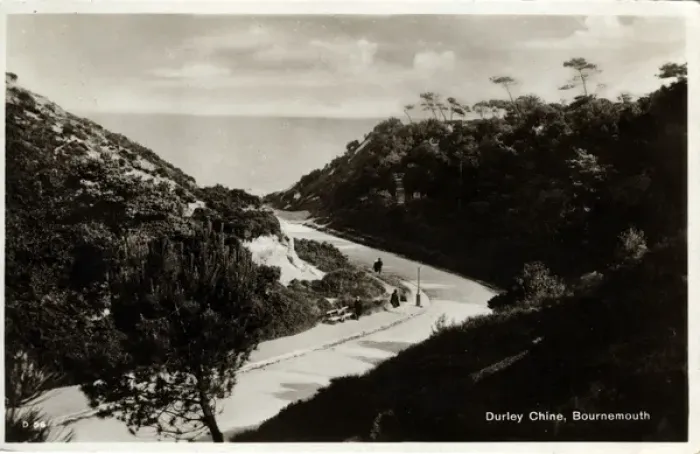 Framed Print : Durley Chine, Bournemouth, Dorset Framed Print : Durley Chine, Bournemouth, Dorset