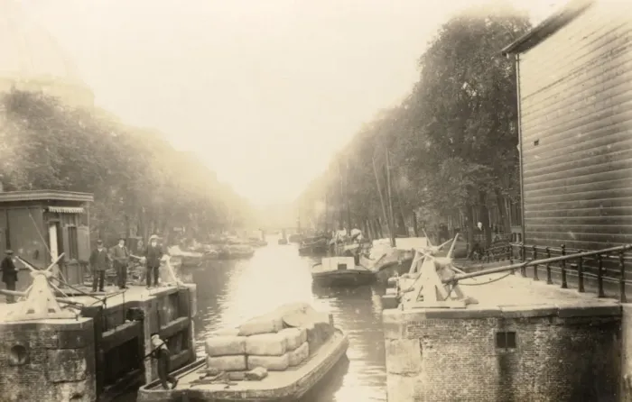 Framed Print : Dutch Canal scene Framed Print : Dutch Canal scene