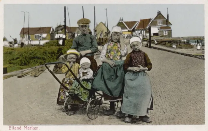 Framed Print : Dutch Children 1920 Framed Print : Dutch Children 1920