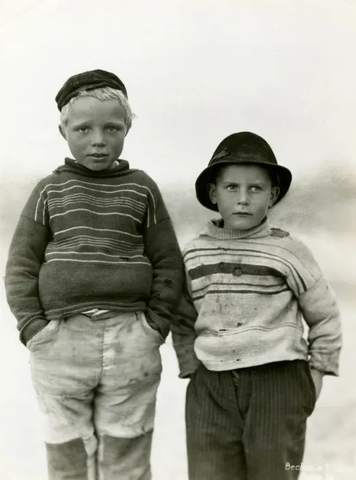 Framed Print : DUTCH FISHERBOYS Framed Print : DUTCH FISHERBOYS