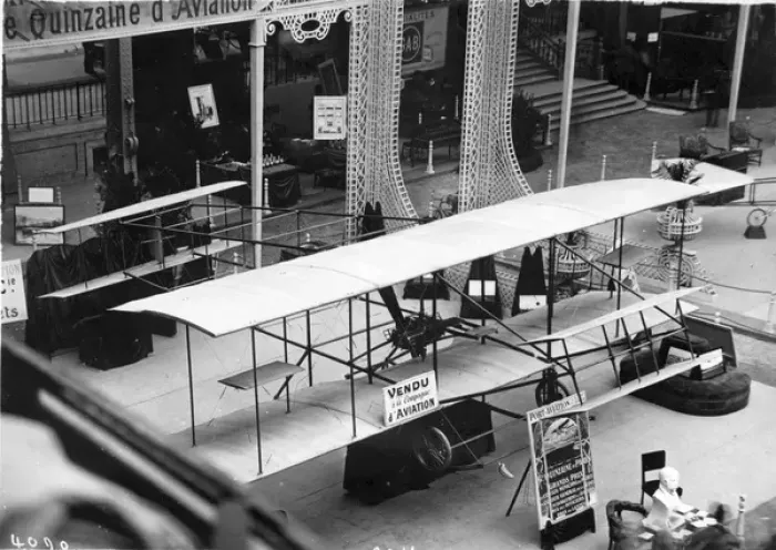 Framed Print : Duthiel Chalmers aeroplane at the Salon Aeronautique in 1909 Framed Print : Duthiel Chalmers aeroplane at the Salon Aeronautique in 1909