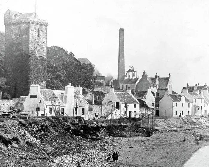Framed Print : Dysart, Fife, Victorian period Framed Print : Dysart, Fife, Victorian period