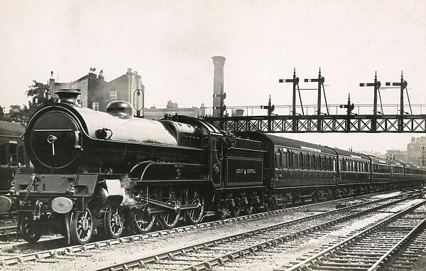 Earl Haig railway engine, Marylebone Station, London
