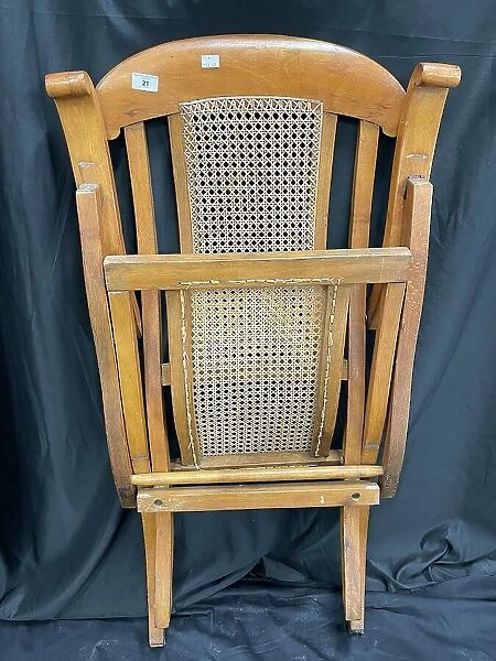 Early 20th century folding steamer chair