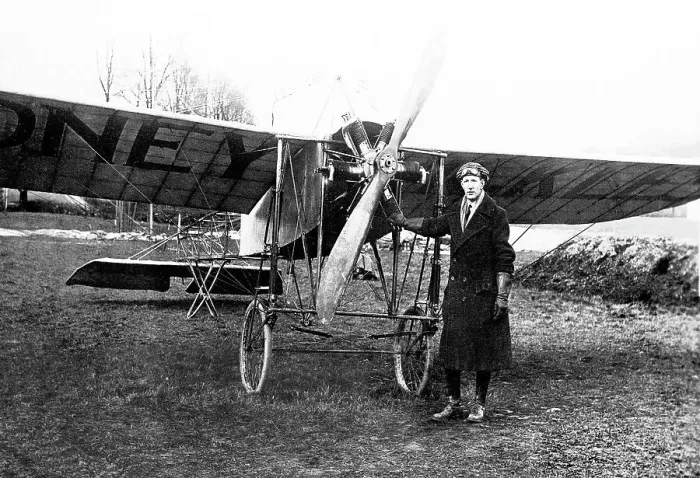Framed Print : Early aviator at Hugglecote Framed Print : Early aviator at Hugglecote