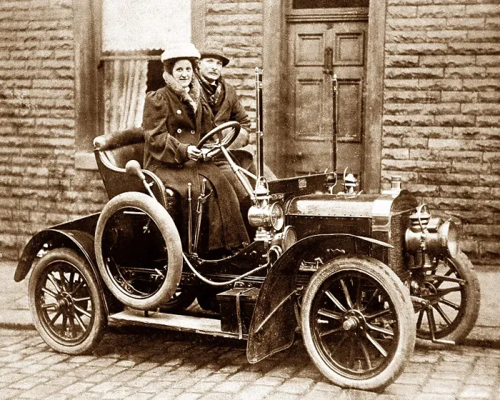 Framed Print : Early car made by Star Cycle Company Wolverhampton Framed Print : Early car made by Star Cycle Company Wolverhampton