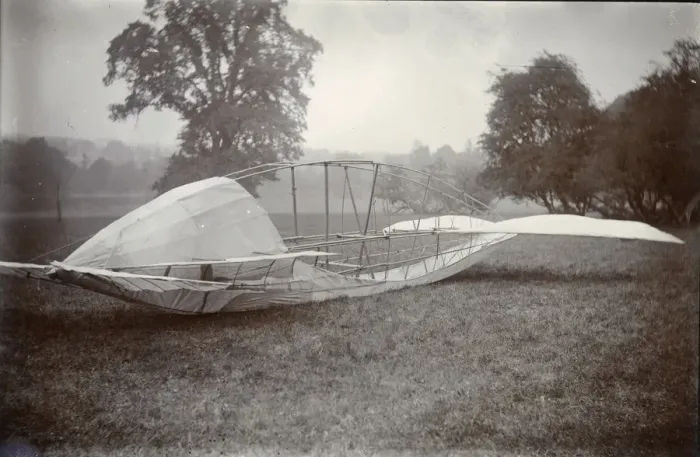 Framed Print : An early mockup of a Baden-Powell ?Quadruplane? c. 1908 Framed Print : An early mockup of a Baden-Powell ?Quadruplane? c. 1908