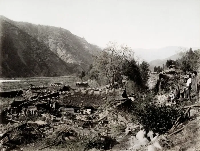 Framed Print : Earthquake damage in Japan c. 1890, collapsed houses Framed Print : Earthquake damage in Japan c. 1890, collapsed houses