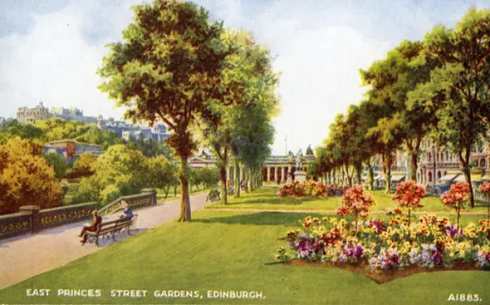 Framed Print : East Princes Street Gardens, Edinburgh, Midlothian Framed Print : East Princes Street Gardens, Edinburgh, Midlothian