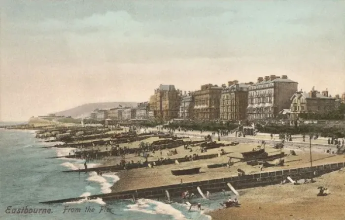 Framed Print : Eastbourne / Beach 1905 Framed Print : Eastbourne / Beach 1905