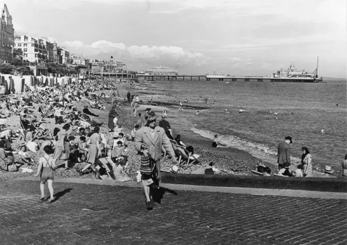 Framed Print : Eastbourne Beach 1947 Framed Print : Eastbourne Beach 1947