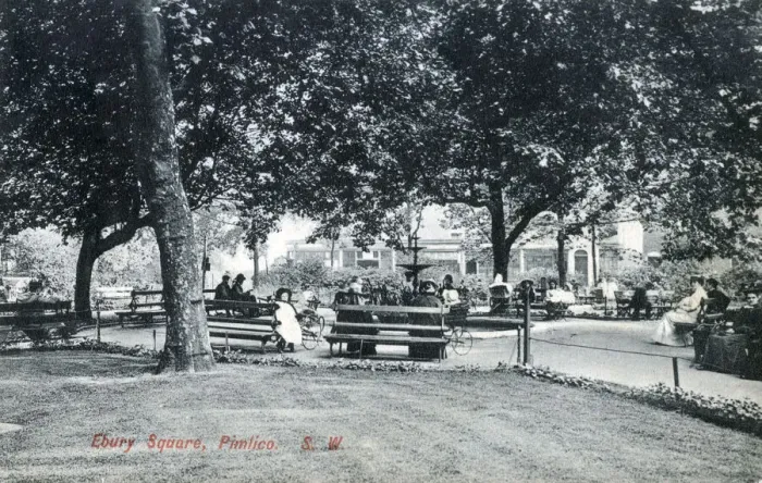 Framed Print : Ebury Square, Pimlico, London. Date: circa 1907 Framed Print : Ebury Square, Pimlico, London. Date: circa 1907