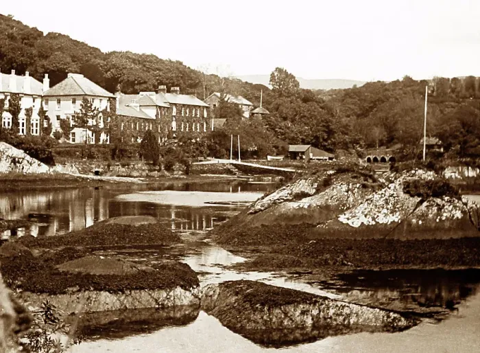 Framed Print : Eccles Hotel, Glengarriff, Ireland, Victorian period Framed Print : Eccles Hotel, Glengarriff, Ireland, Victorian period