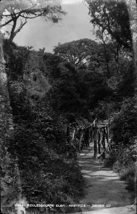 Framed Print : Ecclesbourne Glen Framed Print : Ecclesbourne Glen