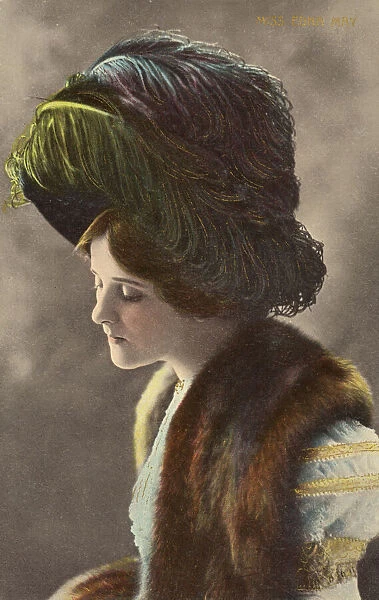 Edna May - American Actress - Large ostrich feather hat