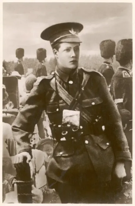 Framed Print : Edward Viii / Grenadier Pc Framed Print : Edward Viii / Grenadier Pc