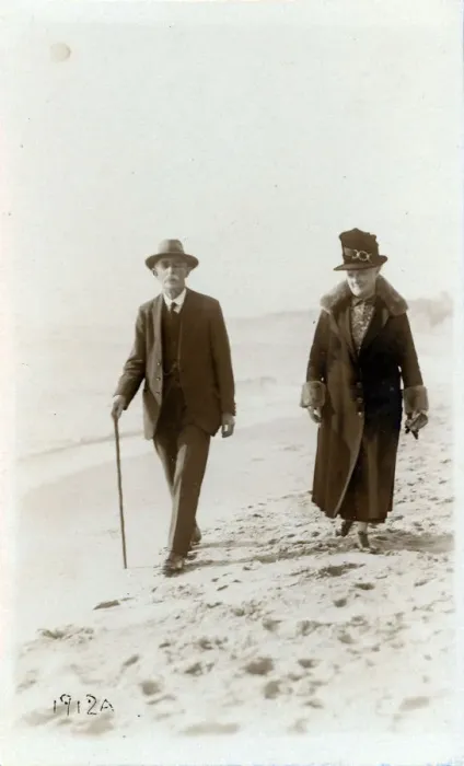 Framed Print : Edwardian Couple Walking on Beach
