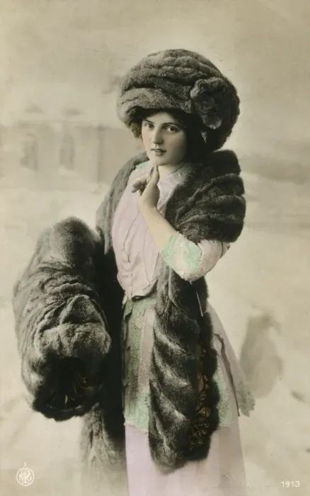 Framed Print : Edwardian Lady wearing furs Framed Print : Edwardian Lady wearing furs