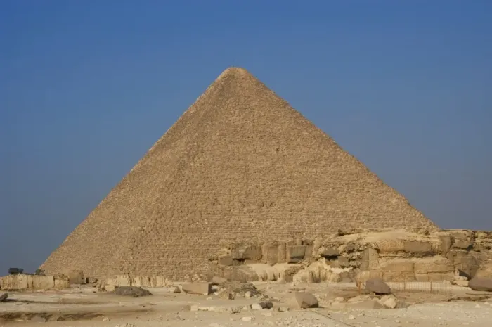 Framed Print : Egypt. The Great Pyramid of Giza, called the Pyramid of Khuf Framed Print : Egypt. The Great Pyramid of Giza, called the Pyramid of Khuf