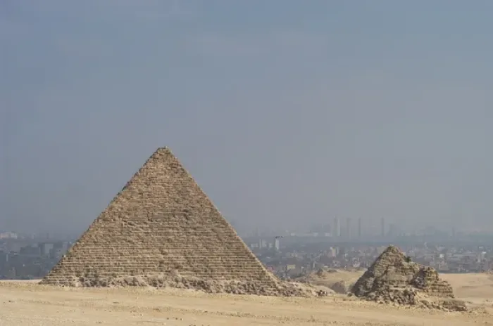 Framed Print : Egypt. The Great Pyramid of Giza called the Pyramid of Menka Framed Print : Egypt. The Great Pyramid of Giza called the Pyramid of Menka