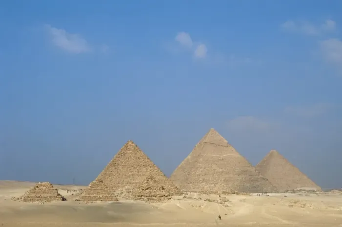 Framed Print : Egypt. The Pyramids of Giza. Pyramids of Khufu, Khafre and M Framed Print : Egypt. The Pyramids of Giza. Pyramids of Khufu, Khafre and M