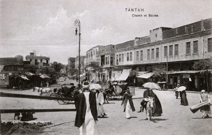 Framed Print : Egypt - Tanta - Street Scene - Chareh el Boursa Framed Print : Egypt - Tanta - Street Scene - Chareh el Boursa