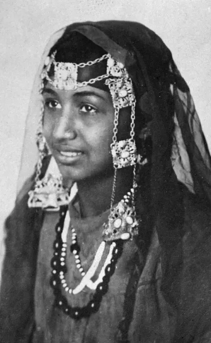 Framed Print : Egyptian Muslim Woman Framed Print : Egyptian Muslim Woman