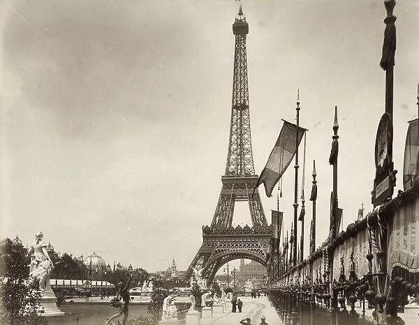 Eiffel Tower, Paris, Exposition Universelle, 1900
